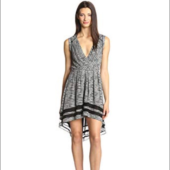 Aryn K Dresses & Skirts - Aryn K black and white dress size xsmall